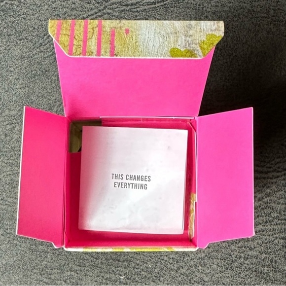 BARE MINERALS PURE
TRANSFORMATION NIGHT
TREATMENT ~ Full Size Brand New in Box - Picture 6 of 9